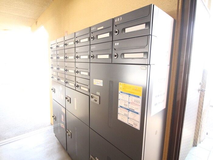 物件外観写真4　(建物設備)