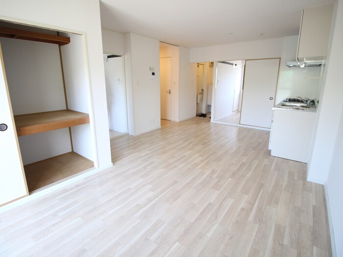 物件内観写真12　(居室)