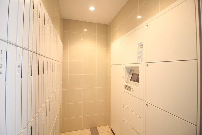 物件外観写真4　(建物設備)