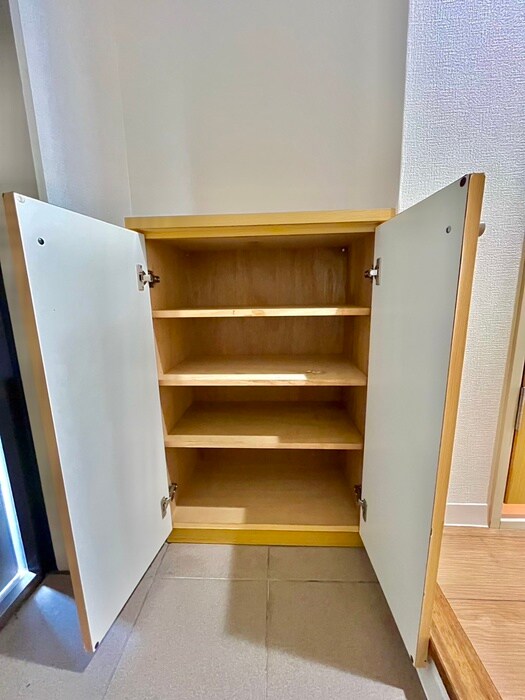 物件内観写真14　(靴箱)