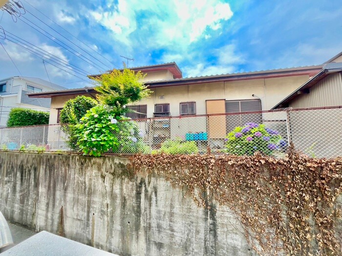 物件内観写真15　(室内からの展望)