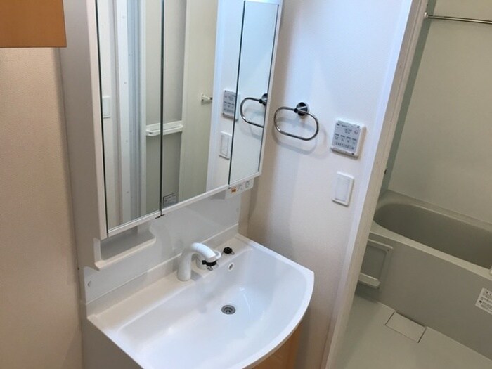 物件内観写真9　(トイレ)