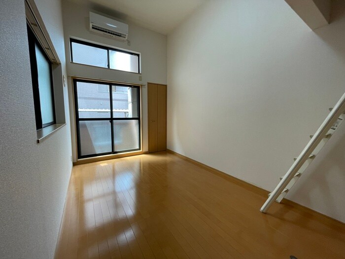 物件内観写真6　(居室)