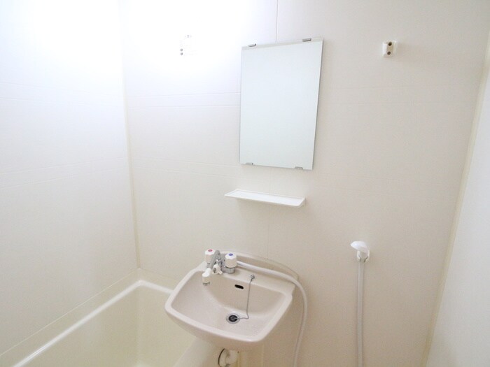 物件内観写真10　(洗面)