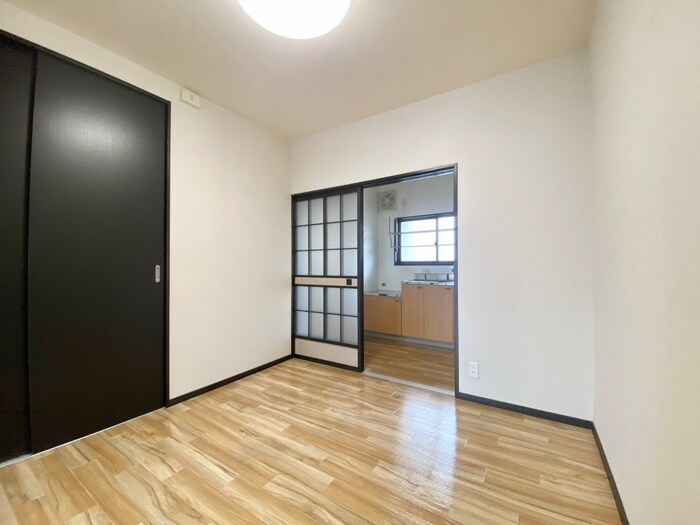 物件内観写真18　(居室)