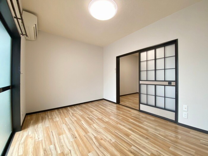 物件内観写真19　(居室)