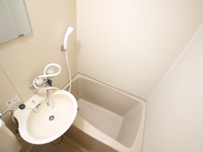 物件内観写真12　(バス／シャワールーム等)