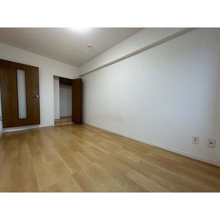 物件内観写真5　(居室)