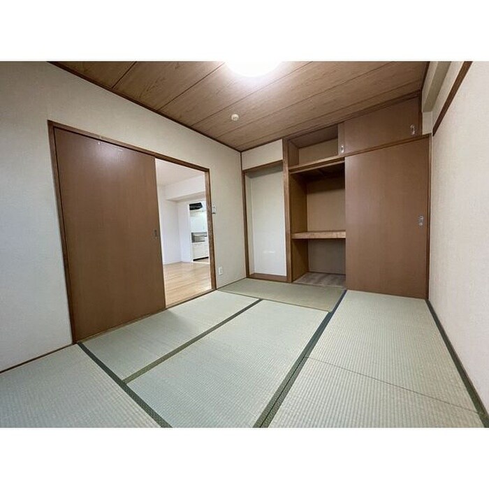 物件内観写真7　(居室)