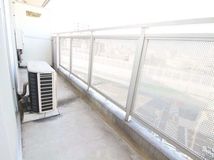 物件内観写真16　(ベランダ・バルコニー)