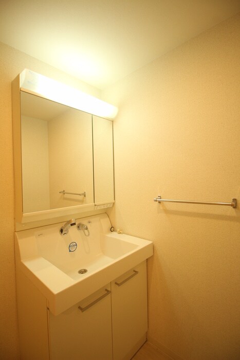 物件内観写真11　(洗面)