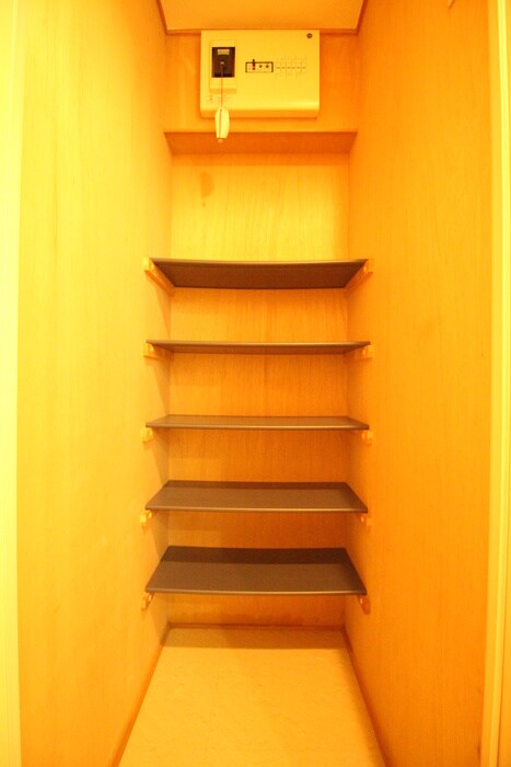 物件内観写真15　(靴箱)