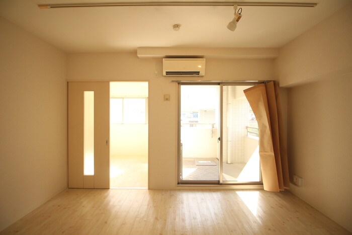 物件内観写真17　(居室)