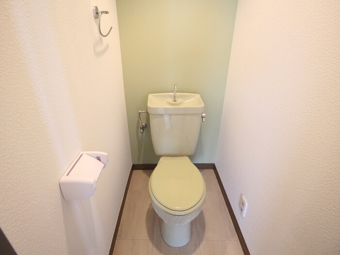 物件内観写真11　(トイレ)