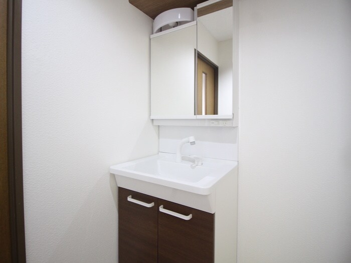 物件内観写真12　(洗面)