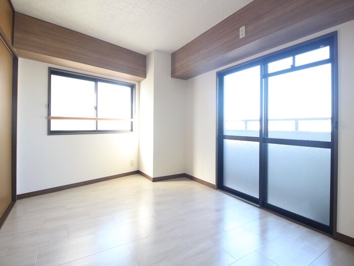 物件内観写真15　(居室)