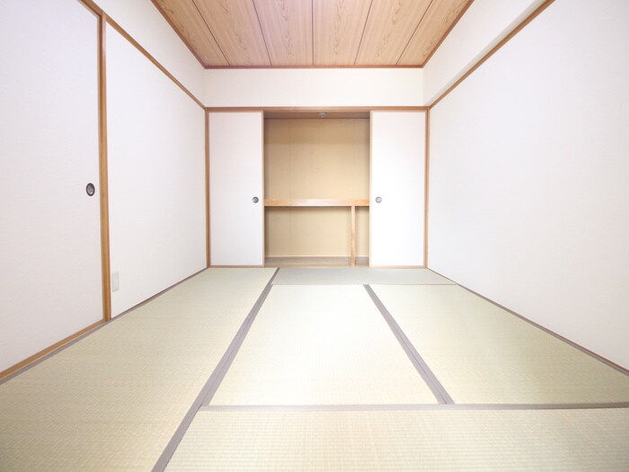 物件内観写真16　(居室)