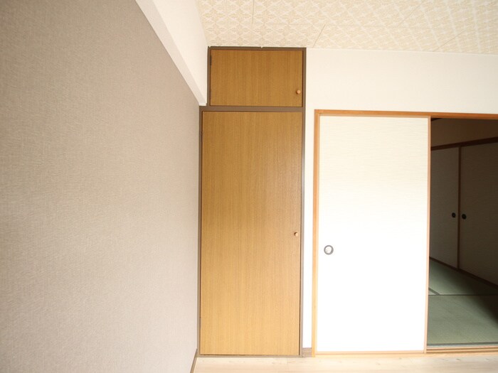 物件内観写真18　(収納)