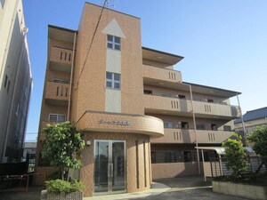 マ－ベラス西春外観写真