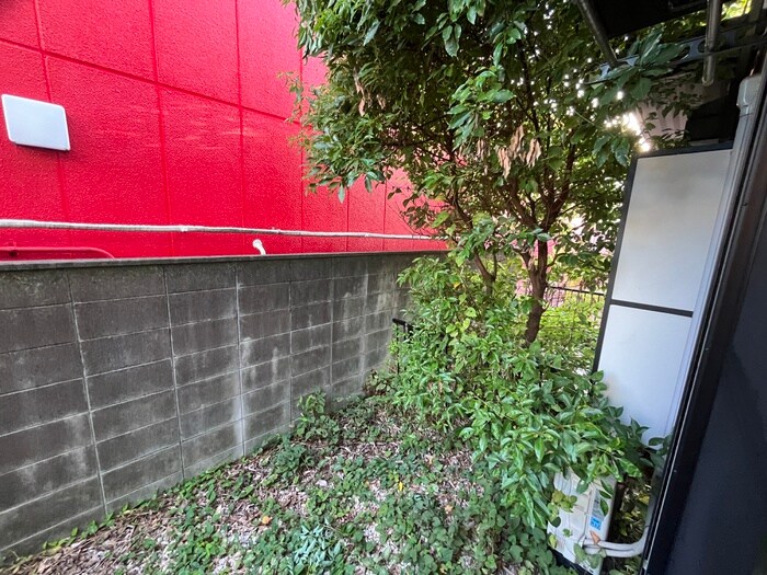 物件内観写真22　(室内からの展望)