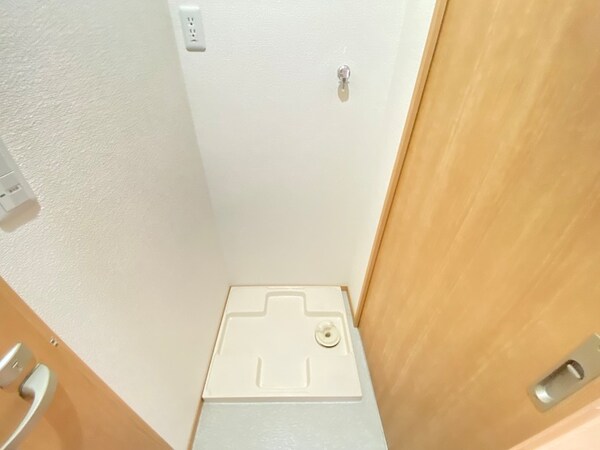洗濯機置場