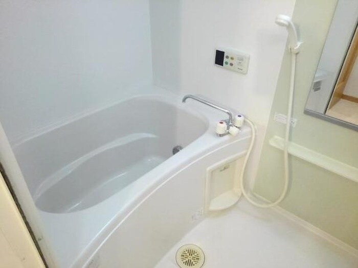 物件内観写真3　(バス／シャワールーム等)