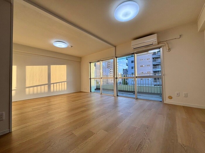 物件内観写真7　(居室)