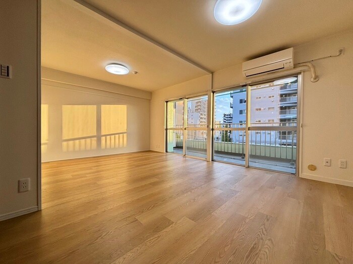 物件内観写真8　(居室)