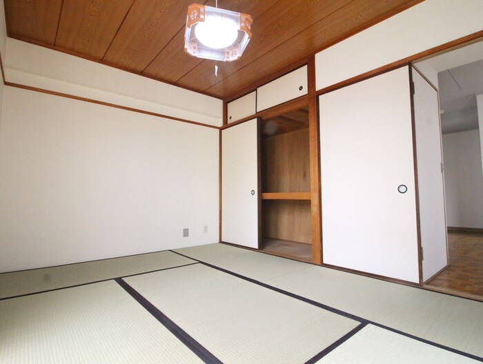 物件内観写真15　(居室)