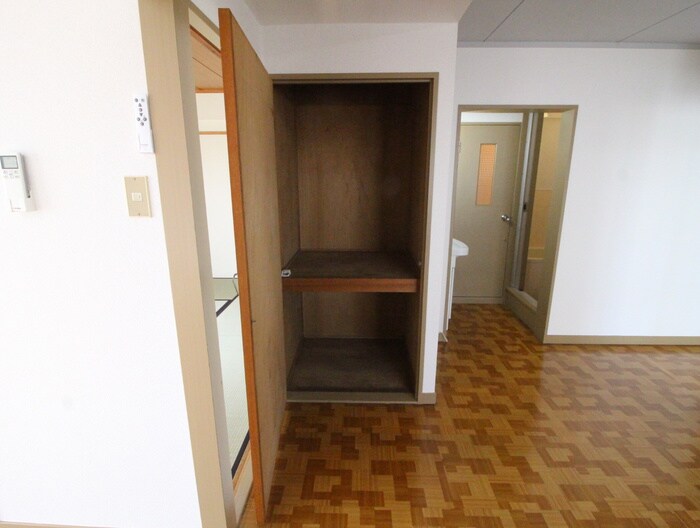 物件内観写真20　(収納)