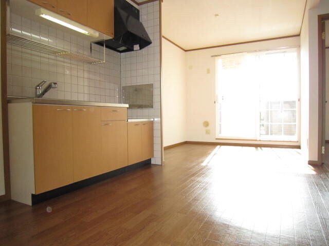 物件内観写真4　(居室)