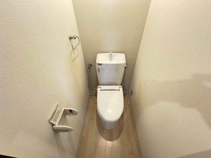 物件内観写真12　(トイレ)