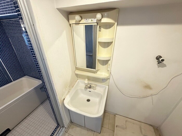 物件内観写真13　(洗面)