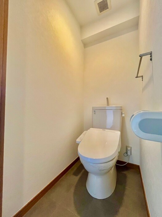 物件内観写真11　(トイレ)