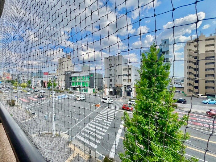 物件内観写真15　(室内からの展望)