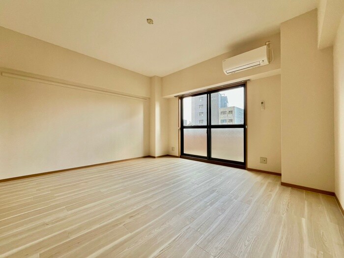 物件内観写真21　(居室)