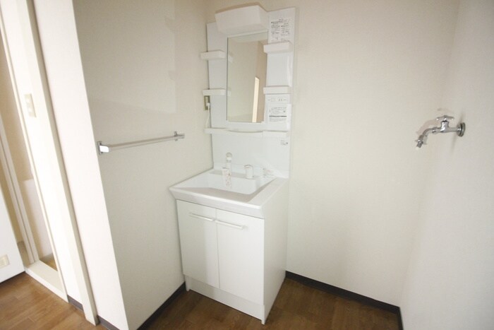 物件内観写真12　(洗面)