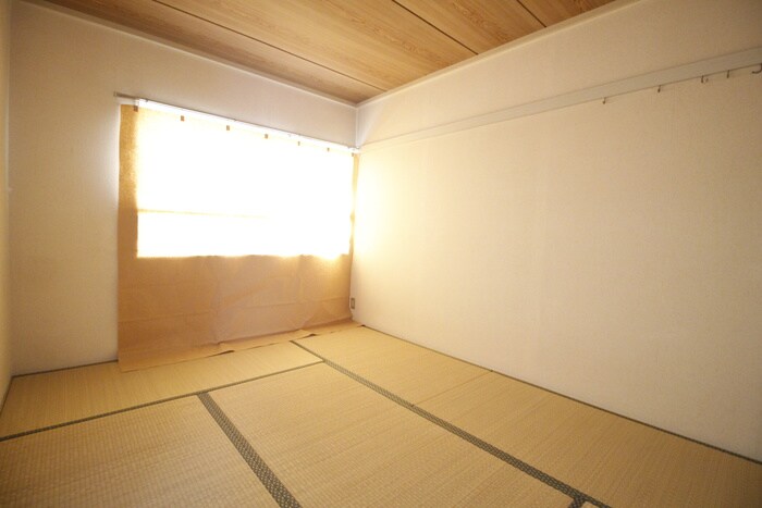 物件内観写真19　(居室)