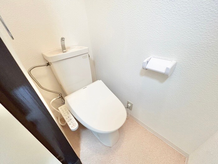 物件内観写真11　(トイレ)