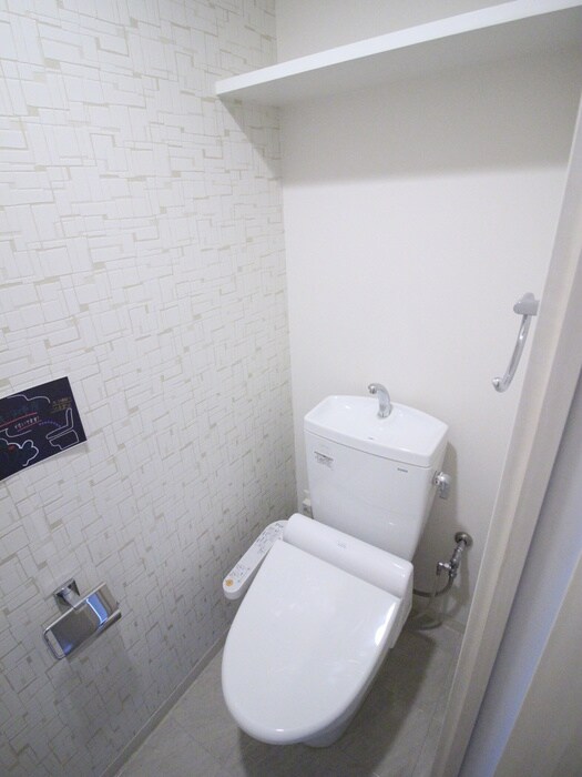 物件内観写真12　(トイレ)