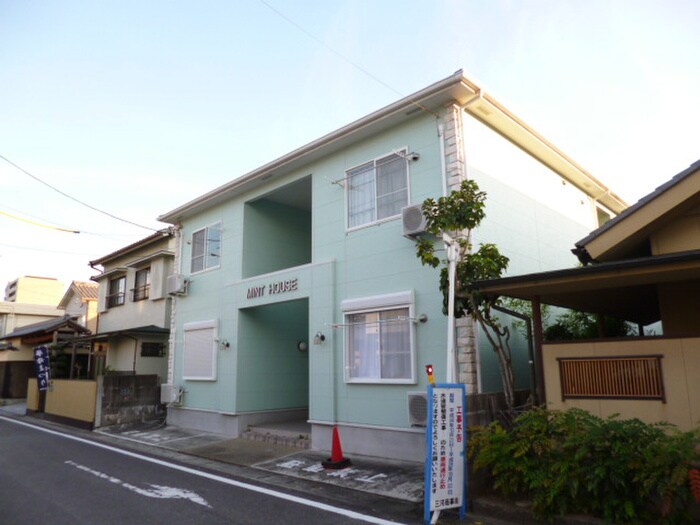 物件外観写真2　(外観写真)