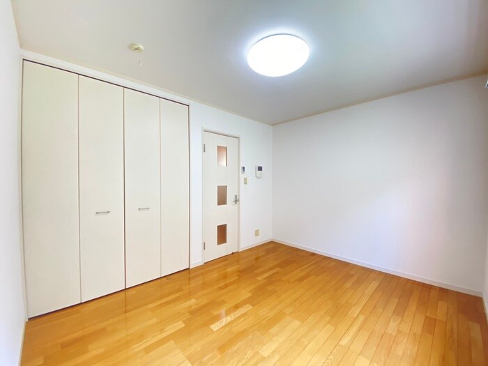 物件内観写真13　(居室)