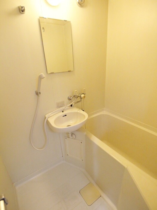 物件内観写真11　(バス／シャワールーム等)