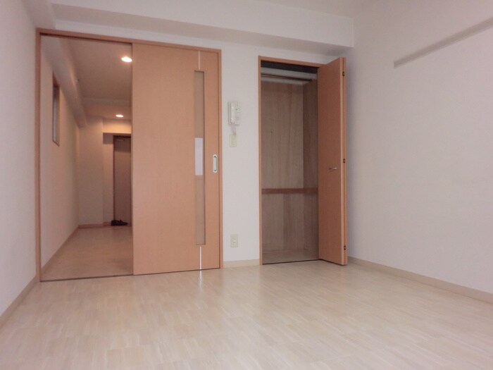 物件内観写真11　(居室)