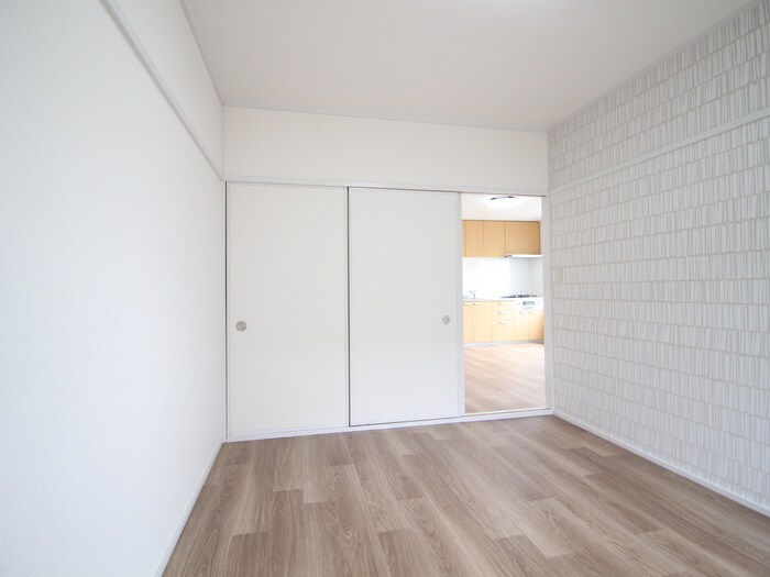 物件内観写真16　(居室)