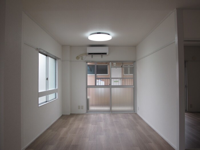 物件内観写真17　(居室)