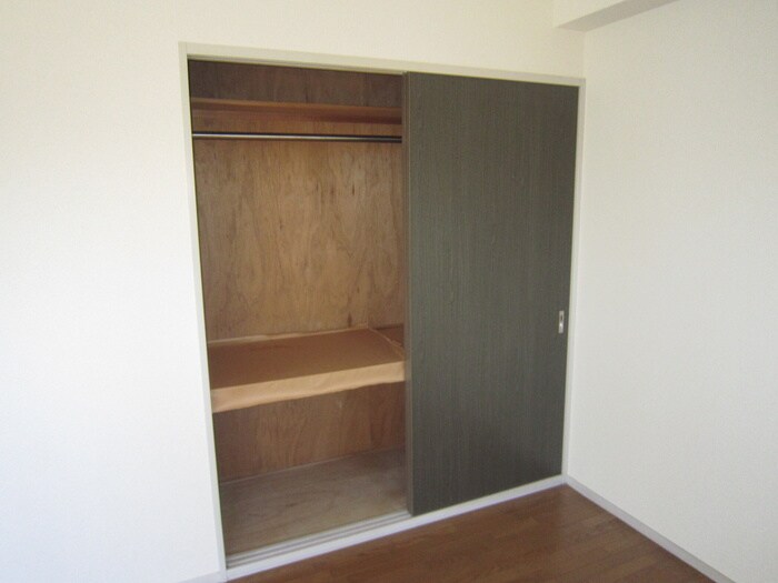 物件内観写真14　(収納)