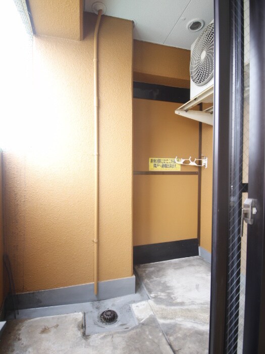 物件内観写真16　(ベランダ・バルコニー)