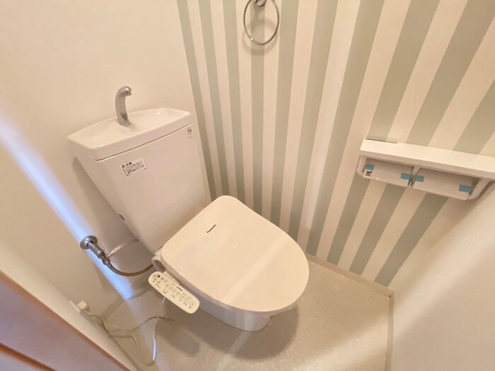 物件内観写真13　(トイレ)