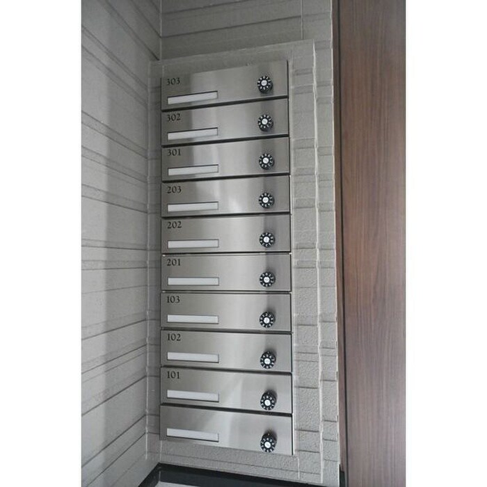 物件外観写真4　(建物設備)